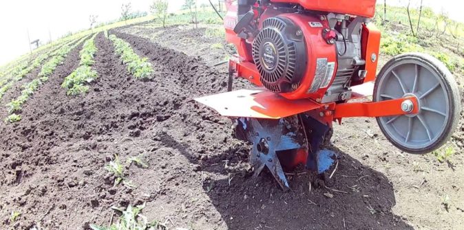 Культиватор для трактора самодельный: как сделать окучник для картофеля